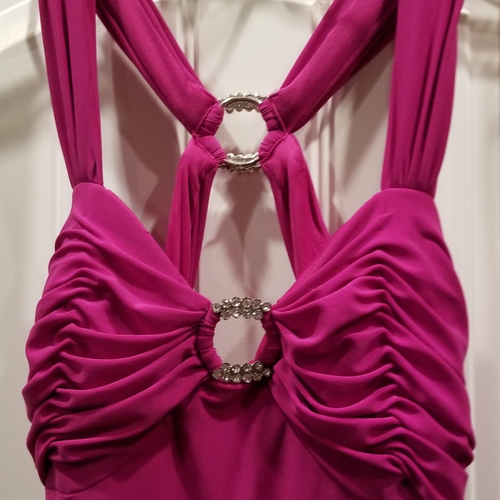 Night Way Formal Raspberry Pink Rhinestone Embellished Dress Gown Sz 4